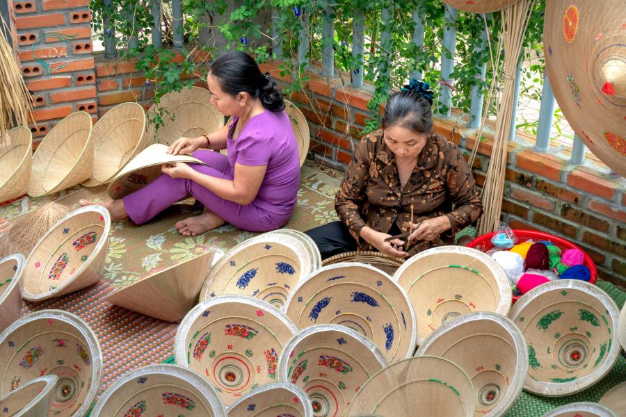 Chapeau vietnamien: un symbole emblématique de la culture vietnamienne