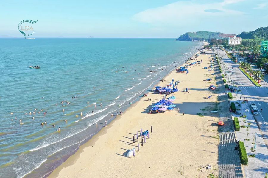 Plage de Hai Hoa Thanh Hoa