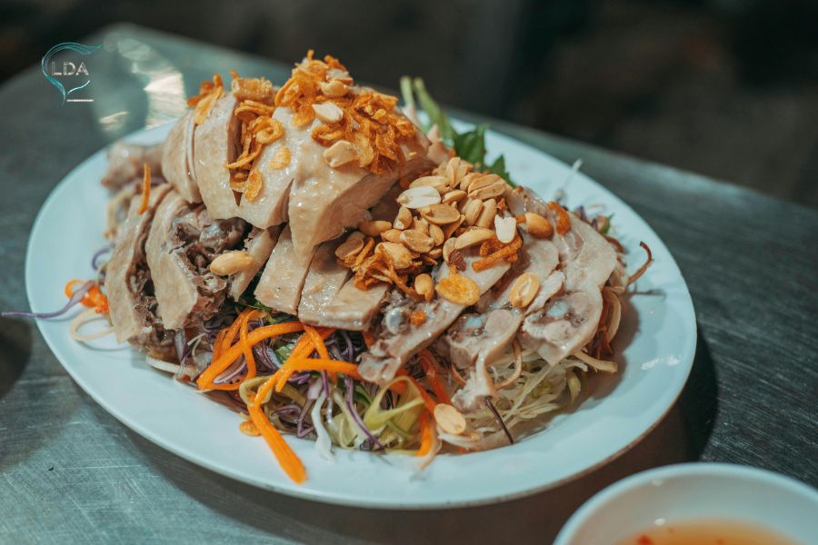Salade vietnamienne: découvrez la fraîcheur et l’équilibre de la cuisine vietnamienne
